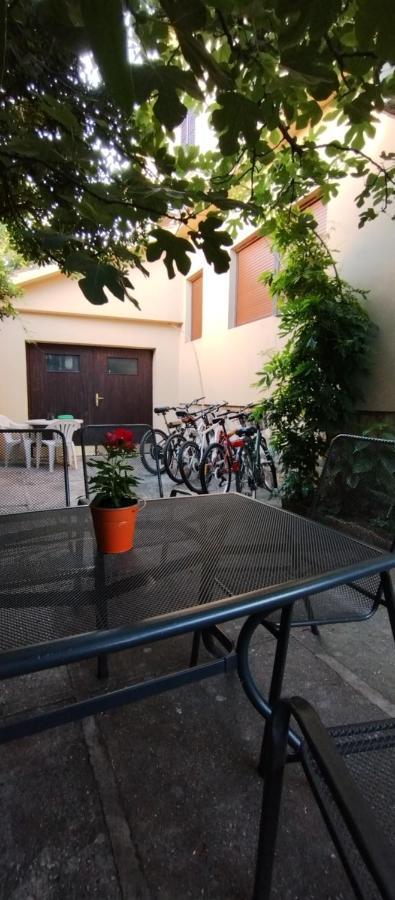 Adria Apartments Свети свети Филип и Яков Екстериор снимка